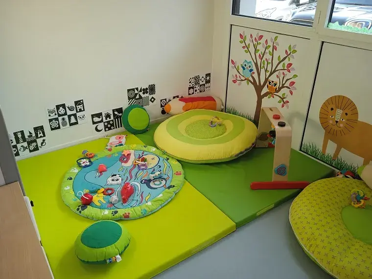 Espace crèche Vanille Fraise